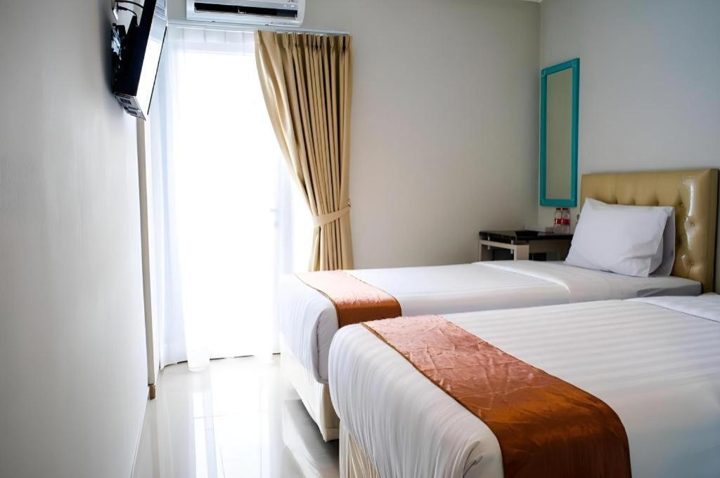 Aruuman Hotel Simpanglima Semarang Zewnętrze zdjęcie